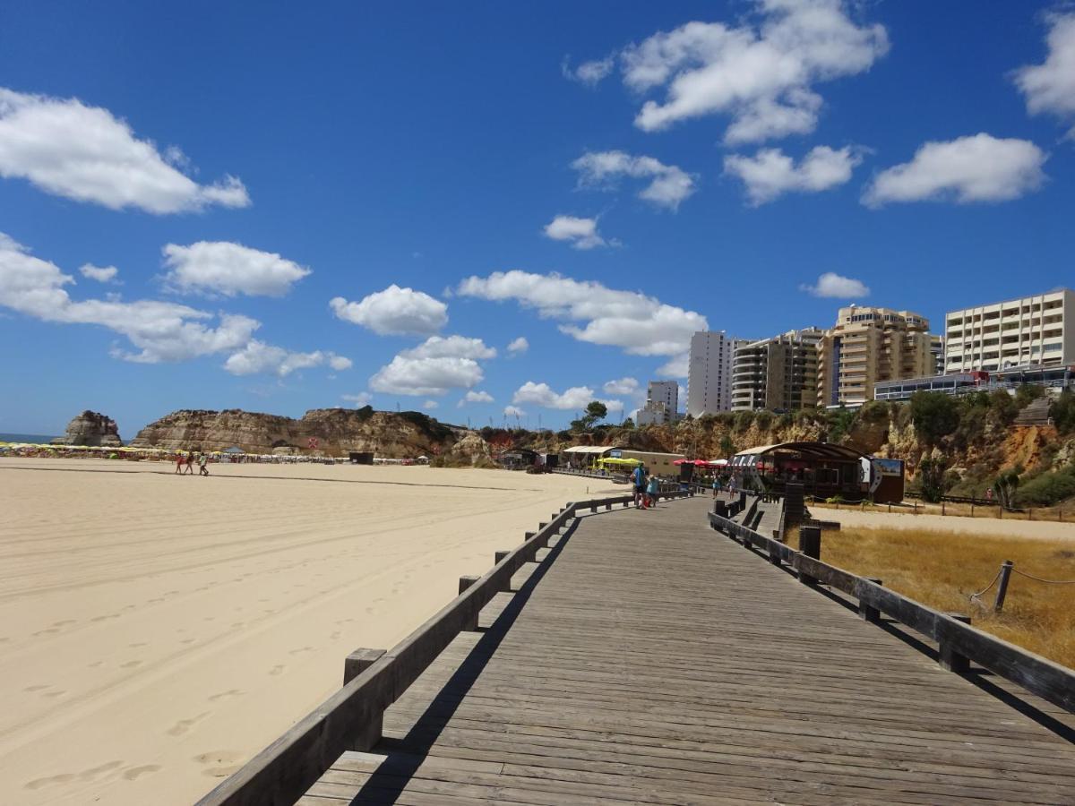 Apartamento T1 Com Piscina E Vista Mar - Praia Da Rocha ポルティマン エクステリア 写真